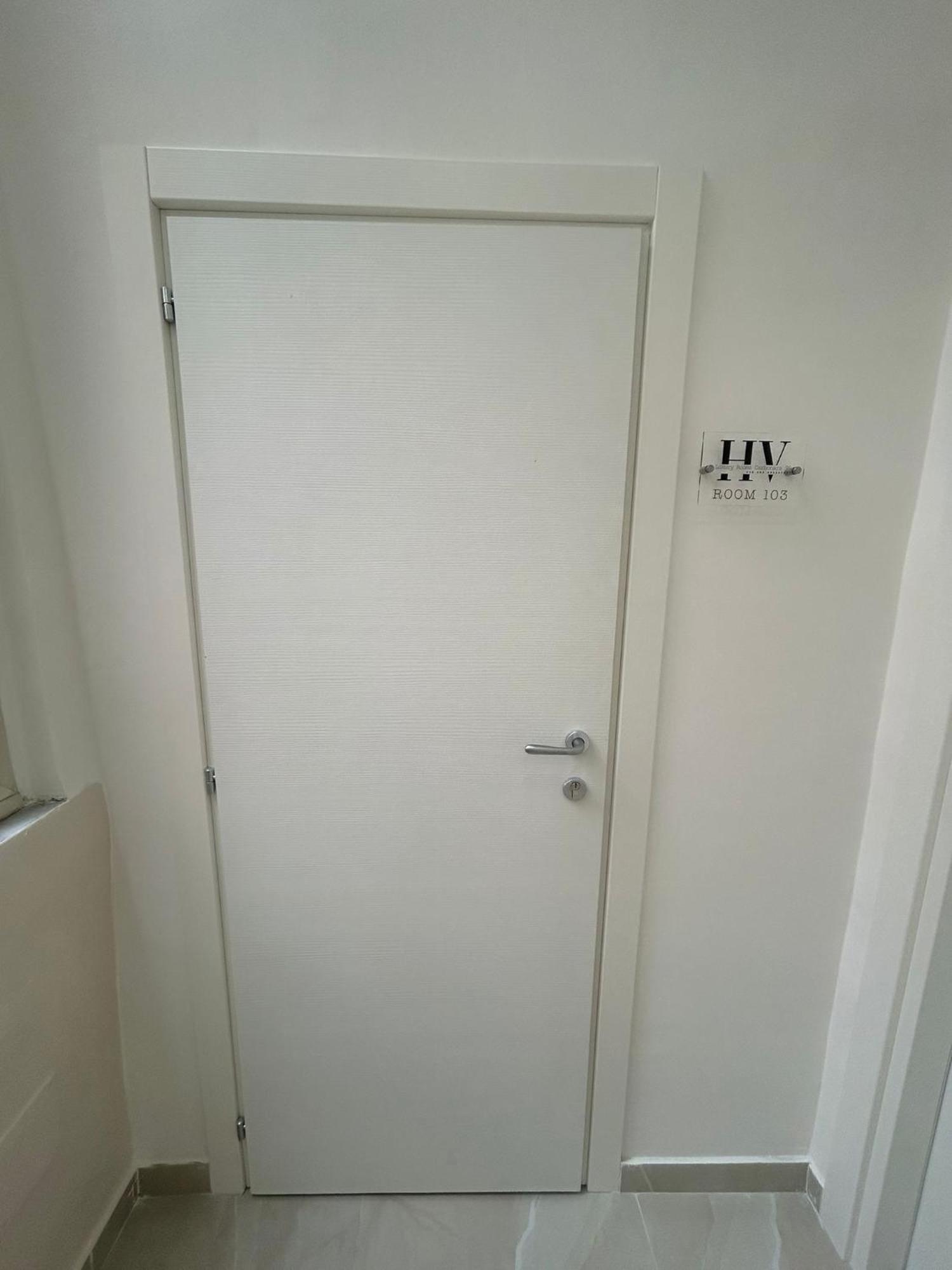 Luxury Rooms Carbonara 95 Naples Luaran gambar